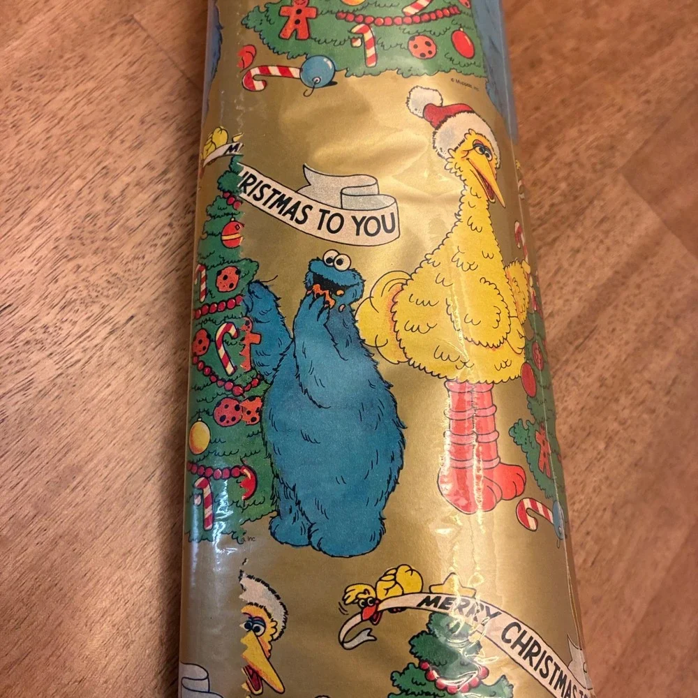 Vintage Sesame Street Christmas Wrapping Paper 24ft Gold Big Bird Cookie Monster